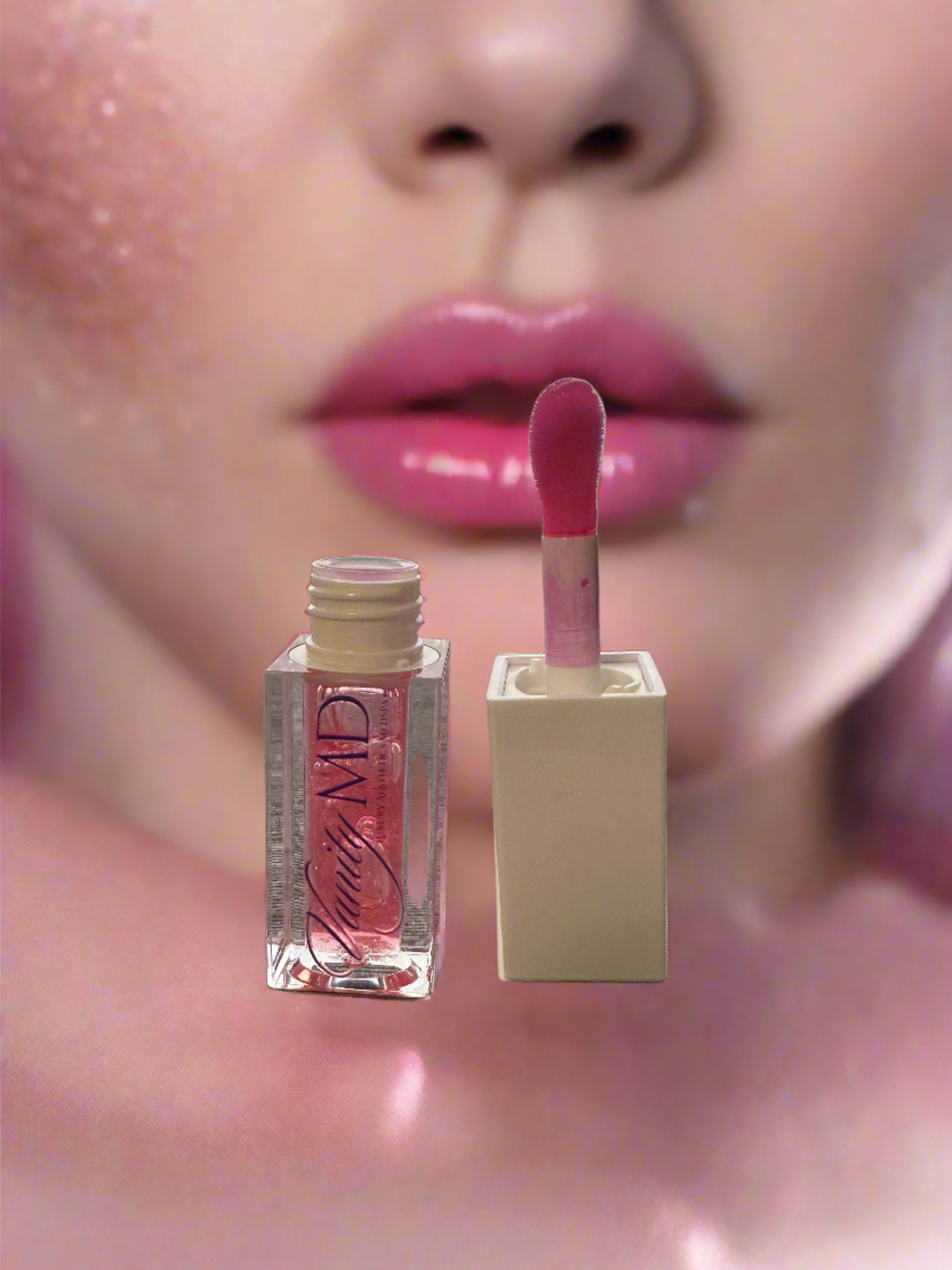 Lip Plumping Gloss PLUMP PRISM:  Pink Me